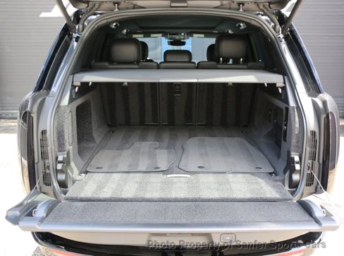Used 2023 Land Rover Range Rover SE image 8