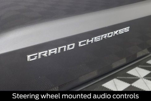 Used 2016 Jeep Grand Cherokee Laredo image 18