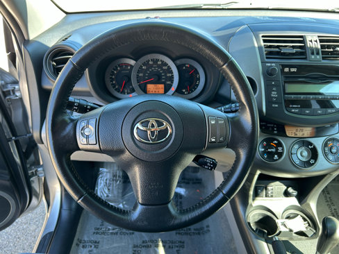 Used 2010 Toyota RAV4 Limited image 15