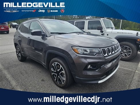 Used 2024 Jeep Compass Limited image 1