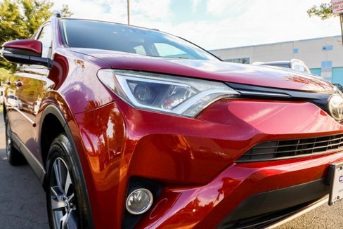 Used 2018 Toyota RAV4 XLE image 15