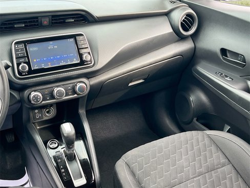 Used 2021 Nissan Kicks S image 21