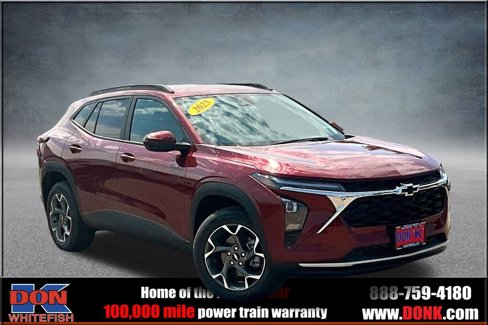 New 2025 Chevrolet Trax LT w/ Driver Confidence Package image 1