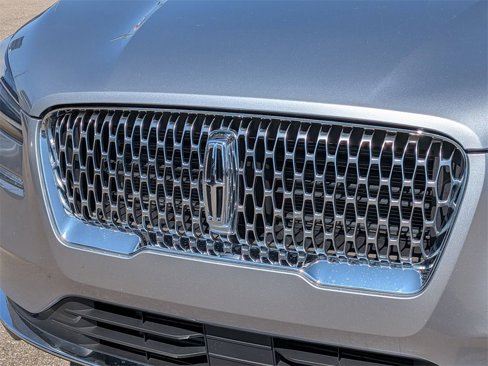 Certified 2022 Lincoln Corsair AWD w/ Premium Package image 9