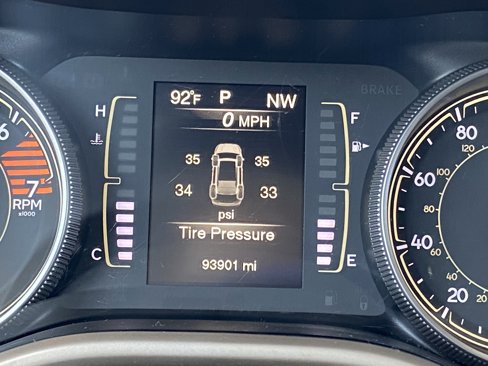 Used 2017 Jeep Cherokee Altitude image 15
