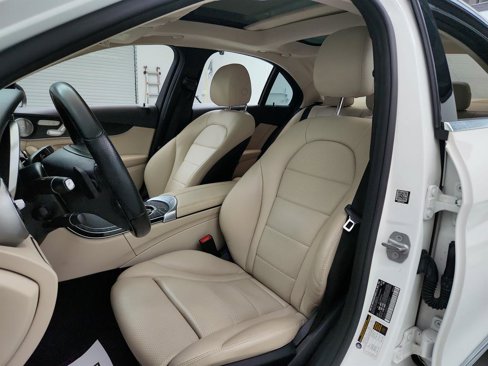Used 2017 Mercedes-Benz C 300 Sedan image 14