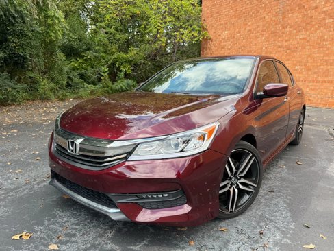 Used 2017 Honda Accord Sport image 4