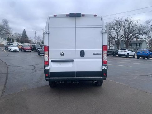 New 2025 RAM ProMaster 2500 image 7