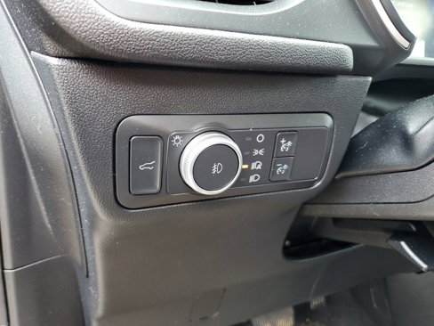 Used 2022 Ford Escape SEL w/ Technology Package image 16