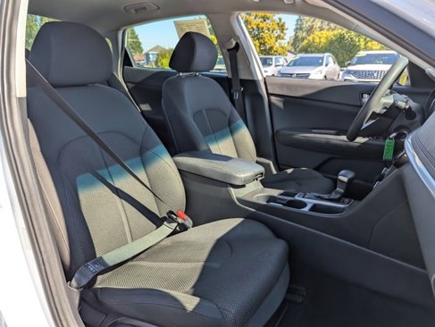 Used 2020 Kia Optima LX image 30