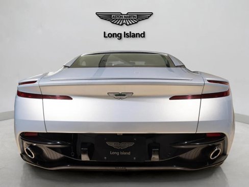 Used 2017 Aston Martin DB11 V12 image 5