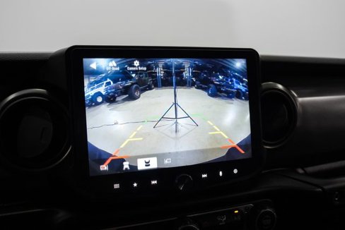 Used 2021 Jeep Gladiator Sport image 51