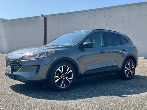 Certified 2022 Ford Escape SE w/ SE Sport Appearance Package image 2