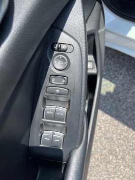 Used 2018 Honda Accord LX image 16