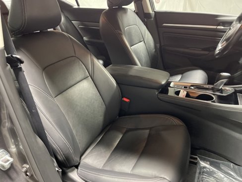 Used 2023 Nissan Altima 2.5 SL image 9