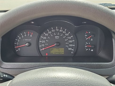 Used 2004 Kia Spectra Sedan image 10
