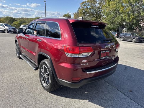 Used 2018 Jeep Grand Cherokee Limited w/ Luxury Group II image 3