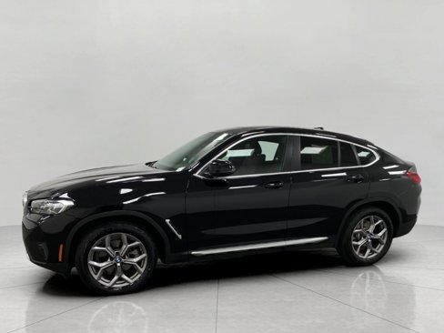 Certified 2023 BMW X4 xDrive30i w/ Premium Package image 8