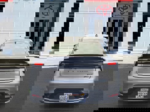 Used 2023 Toyota Prius Prime SE image 5