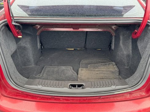 Used 2013 Ford Fiesta SE image 6