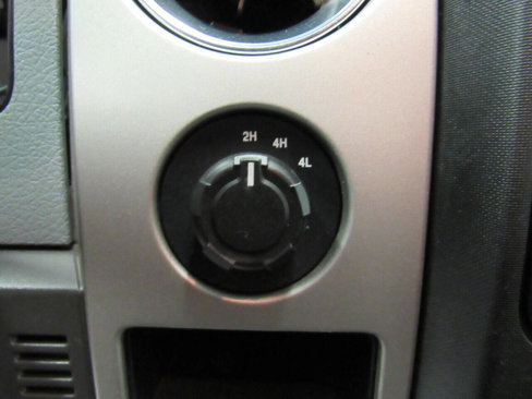 Used 2013 Ford F150 XLT w/ XLT Chrome Pkg image 36
