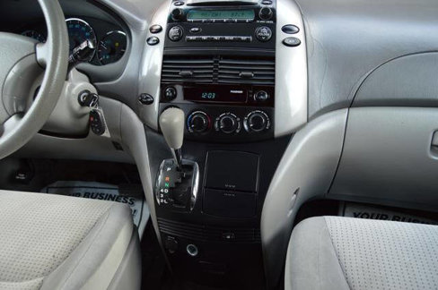 Used 2008 Toyota Sienna LE image 21