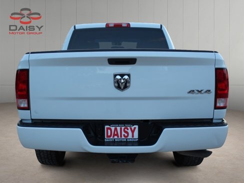 Used 2022 RAM 1500 Express w/ Express Value Package image 6