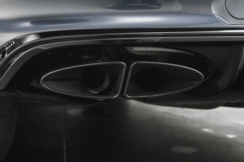 Used 2022 Bentley Bentayga image 24