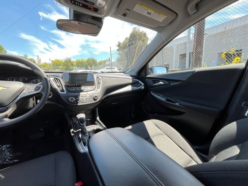 Used 2024 Chevrolet Malibu LT image 35