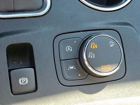 Certified 2023 Chevrolet Traverse LT image 26