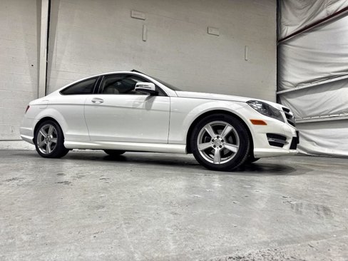 Used 2013 Mercedes-Benz C 250 Coupe image 7