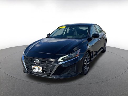 Used 2023 Nissan Altima 2.5 SV image 4