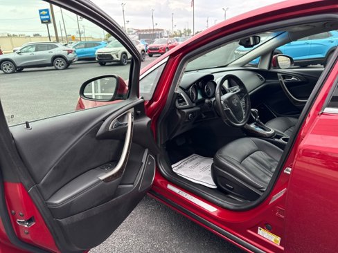 Used 2012 Buick Verano Leather image 13