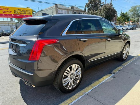 Used 2017 Cadillac XT5 Premium Luxury image 4