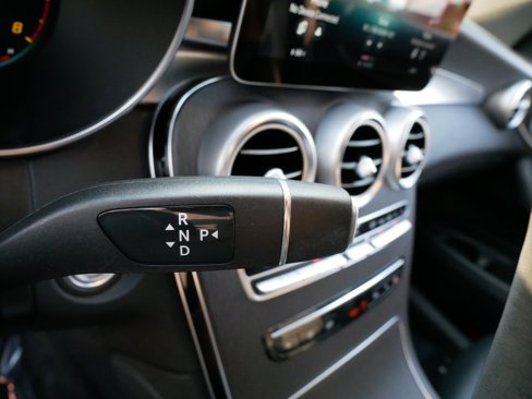 Used 2021 Mercedes-Benz GLC 300 4MATIC image 24