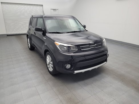 Used 2018 Kia Soul + image 13