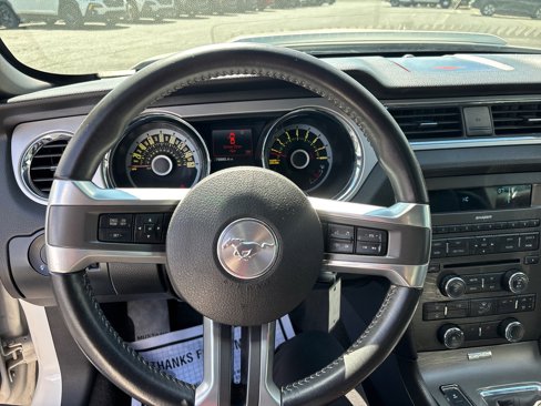 Used 2013 Ford Mustang GT Premium w/ Security Pkg image 17