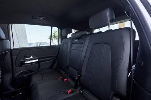 Used 2022 Mercedes-Benz GLB 250 4MATIC w/ Premium Package Lite image 29