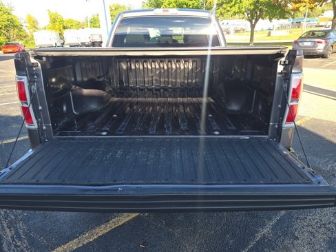 Used 2014 Ford F150 XLT w/ XLT Chrome Package image 7