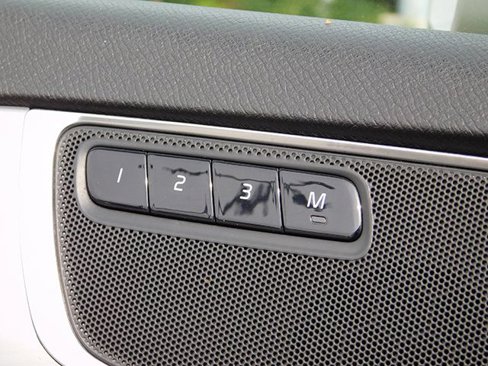 Used 2016 Volvo XC90 T6 Momentum image 28