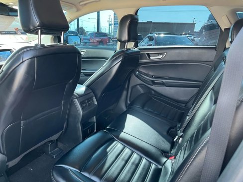 Used 2020 Ford Edge SEL image 8