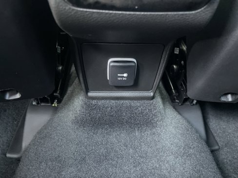 New 2025 Jeep Compass Limited image 36