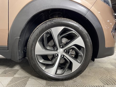 Used 2017 Hyundai Tucson Limited image 6