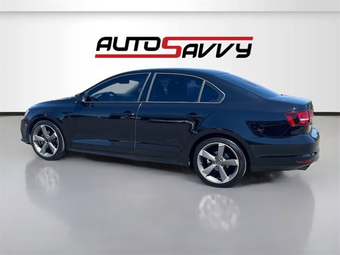 Used 2016 Volkswagen Jetta S image 5