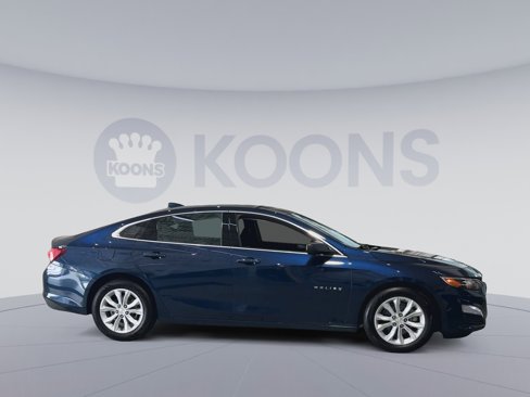 Used 2022 Chevrolet Malibu LT image 12