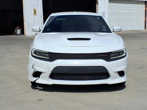 Used 2019 Dodge Charger GT image 2