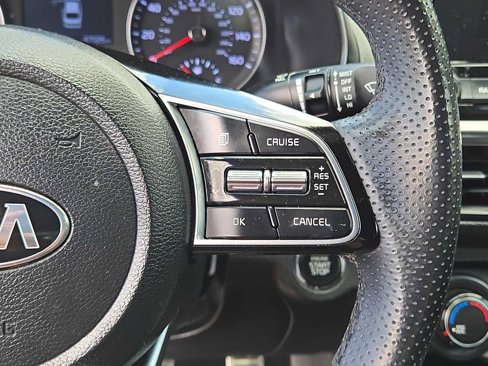 Used 2021 Kia Forte GT-Line image 21
