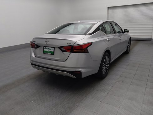 Used 2023 Nissan Altima 2.5 SV image 9
