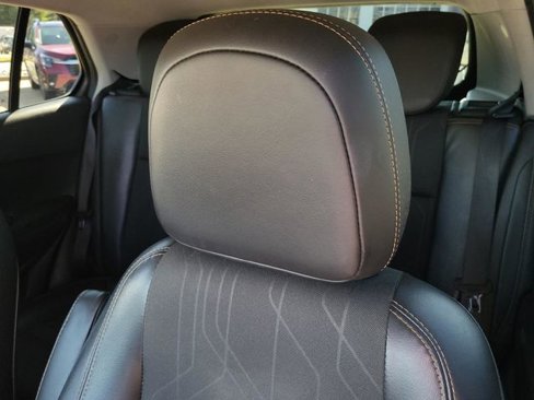 Used 2018 Chevrolet Trax LT w/ Redline Edition image 19