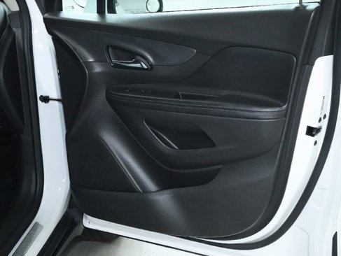 Used 2019 Buick Encore Preferred image 32